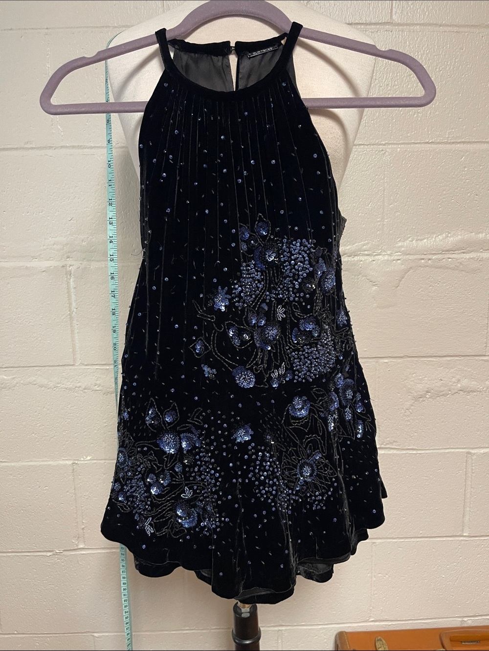 Elie Tahari Navy Velvet Beeaded Sequin Halter Style Top